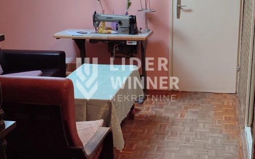 Očuvan stan na top lokaciji