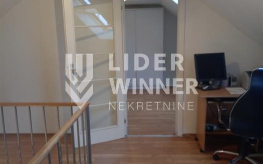 Odličan stan na Bežanijskoj kosi