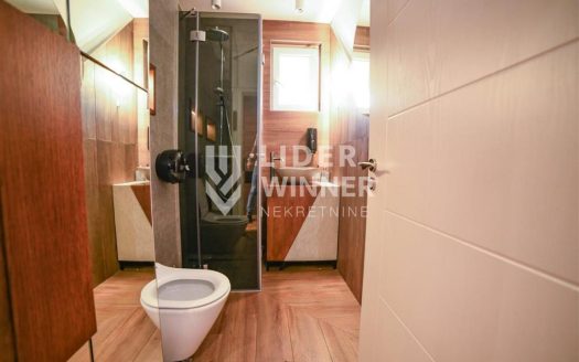 Stan na odličnoj lokaciji