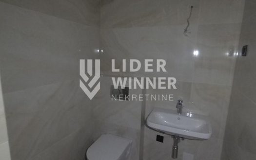 Odlična novogradnja Autokomanda