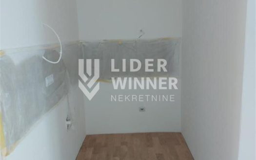 Novogradnja, 3.0, Autokomanda