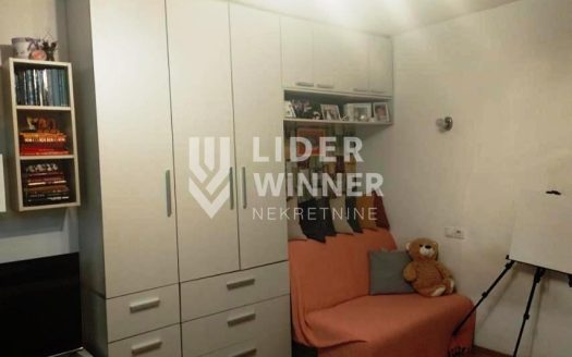 Renoviran i opremljen stan