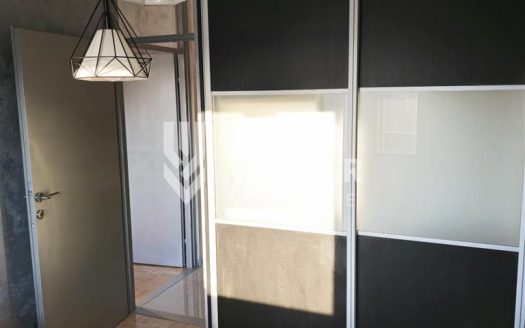 Lep stan, Novi Beograd, Blok 61, 78m2