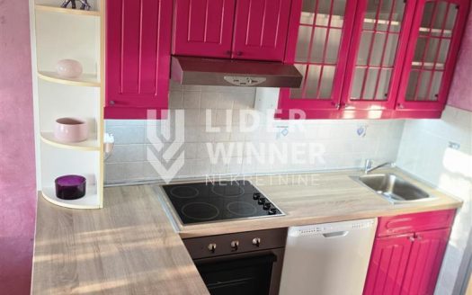 Lep stan, Novi Beograd, Blok 61, 78m2