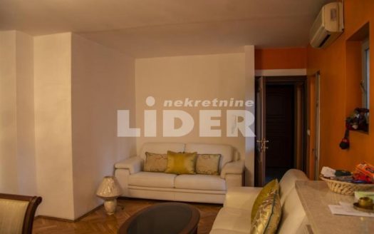 Stan na idealnoj lokaciji