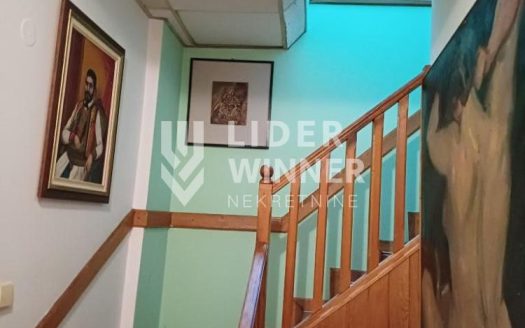 Neverovatna ponuda, Zemun