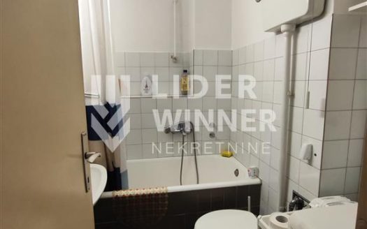 Na odličnoj lokaciji, I sprat, 3.5