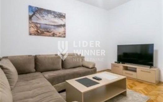 2.5 stan na top lokaciji, Dorćol