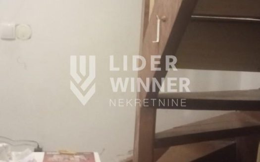 Bogoslovija – sa velikom terasom