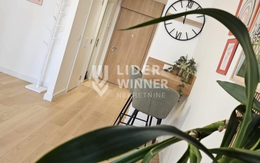 Lux studio, BW Queens Park