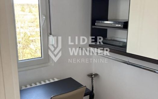 Lux stan kod Cvetkove pijace