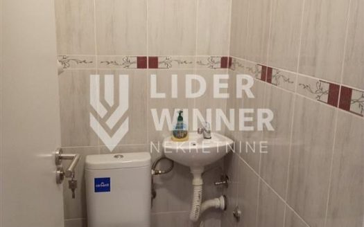 Odličan i za poslovni prostor