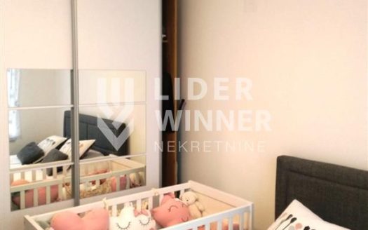 Lux 2.5 novogradnja + 2 garažna mesta