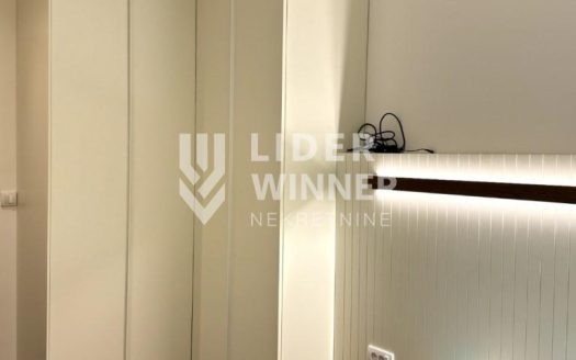 Lux stan sa garažom na Crvenom krstu