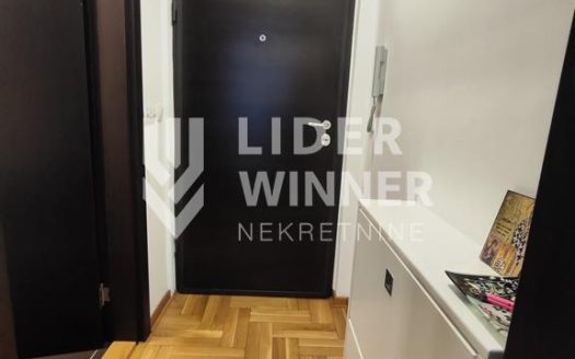 Komplet opremljen, top lokacija