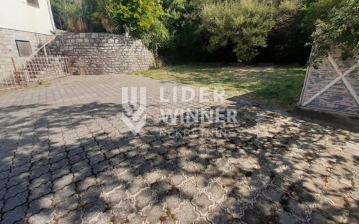 Kuća u Petrovcu 800m od plaže